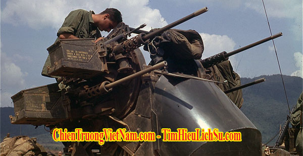 Súng M45 Quadmount Meat Chopper trong chiến tranh Việt Nam - US M45 Quadmount Meat Chopper heavy machine guns in Vietnam war