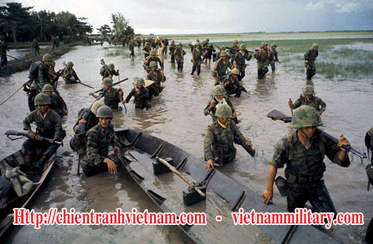 Súng M1 Garand trong chiến tranh Việt Nam - M1 Garand rifle in Viet Nam warSúng M1 Garand trong chiến tranh Việt Nam - M1 Garand rifle in Viet Nam war