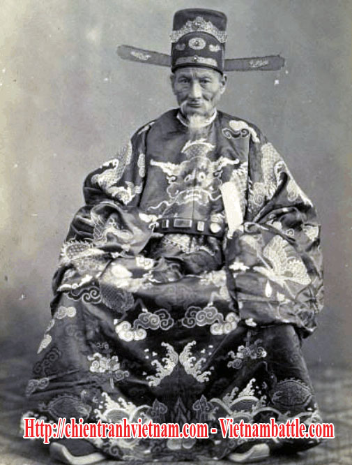 Phan Thanh Giản là quan đại thần nhà Nguyễn dưới triều đình Tự Đức đã ký Hòa ước Nhâm Tuất ngày 5 tháng 6 năm 1862 tại Sài Gòn chấp nhận mất 3 tỉnh Nam Kỳ.