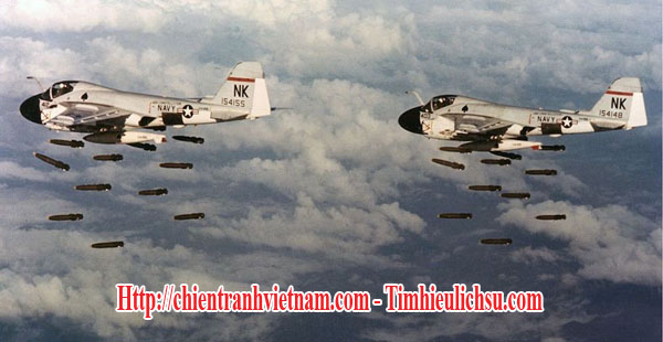 Vì sao không quân Mỹ không đạt hiệu quả ở Việt Nam : Máy bay ném bom A-6 Intruder trong chiến dịch Sấm Rền - Us air force with poor result in Vietnam war : Us A-6 Intruder bomber in operation Rollong Thunder