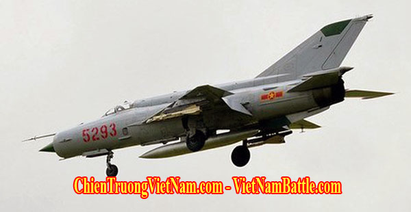 Máy bay MIG-21 Bắc Việt trong chiến dịch Linebacker II ném bom Hà Nội 12 ngày đêm trong chiến tranh Việt Nam - North Vietnamese MIG-21 fighter jet in Christmas bombings 1972 in Vietnam war