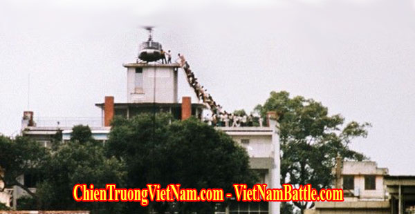 Hoa Kỳ đã 'bỏ rơi' Việt Nam Cộng hòa như thế nào - How US abandoned South Vietnam : Trực thăng di tản trên nóc tòa Đại Sứ Mỹ ngày 30 tháng 4 năm 1975
