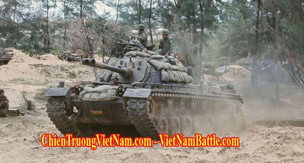 Xe tăng M48 Patton yểm trợ tiểu đoàn 6 TQLC trong trận cổ thành Quảng Trị trong Mùa Hè Đỏ Lửa 1972 - M48 Patton tank supported ARVN 6th Marine battalion in Battle of Quang Tri Citadel in Vietnam war