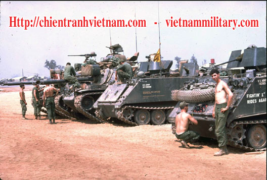 Khái niệm xe bọc thép tấn công kị binh của trung tá Martin Damon Howell trong chiến tranh Việt Nam - Armored Cavalry Assault Vehicle - ACAV by Ltc Martin D. Howell in Viet Nam war