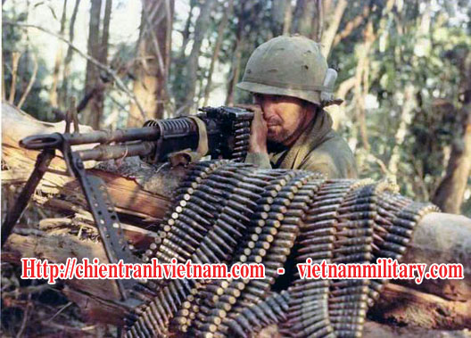 Súng máy M60 trong chiến tranh Việt Nam - M60 machine gun in Viet Nam war