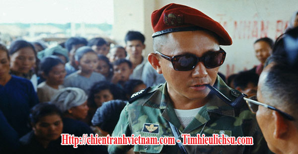 Tướng Đỗ Cao Trí - tư lệnh Quân Đoàn III - chỉ huy Việt Nam của cuộc hành quân Campuchia hay chiến dịch Campuchia năm 1970 trong chiến tranh Việt Nam - General Do Cao Tri - ARVN commander in Cambodian Incursion - Cambodian Campaign in Vietnam war