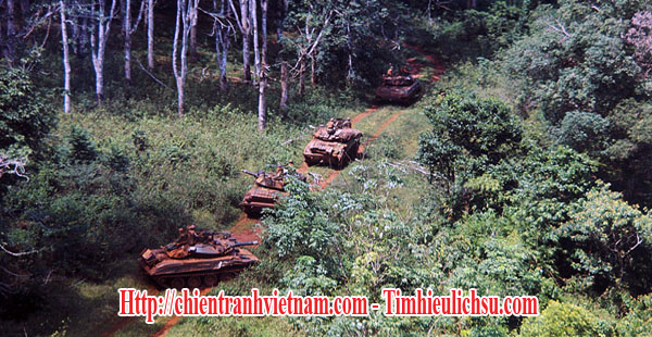 Xe tăng M-41 Bulldog của quân đội Mỹ trong chiến dịch Junction City năm 1967 trong chiến tranh Việt Nam - US M-41 Bulldog tanks in operation Junction City in Vietnam war