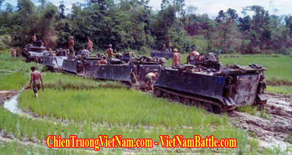 Dãy phố buồn hiu trong chiến tranh Việt Nam - Street without joy in Vietnam war - P4